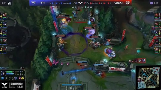 而且在进攻 而且在进攻