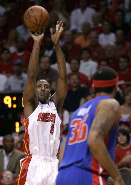 体育官方：37岁拉莫斯合同到期离队