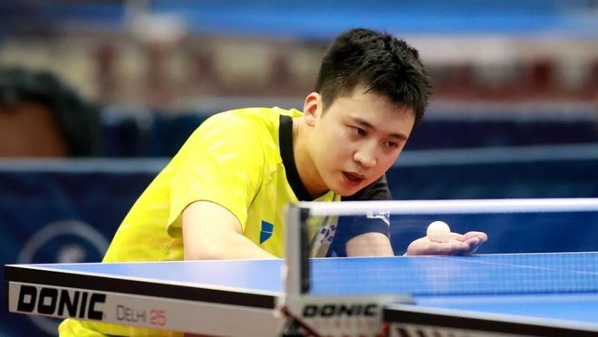 詹姆斯压哨 詹姆斯压哨